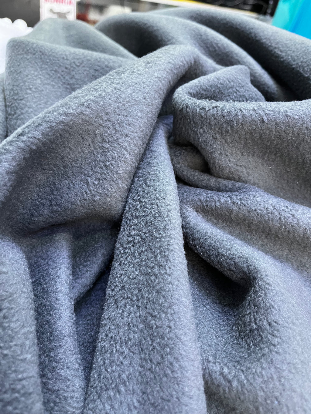 Tela Polar Negro – Ideal para Abrigo y Manualidades