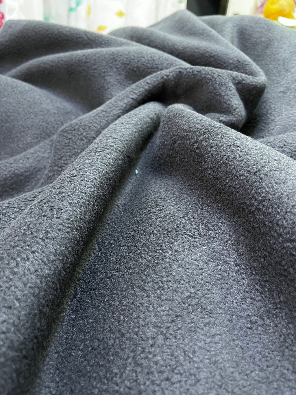 Tela Polar Gris – Ideal para Abrigo y Manualidades