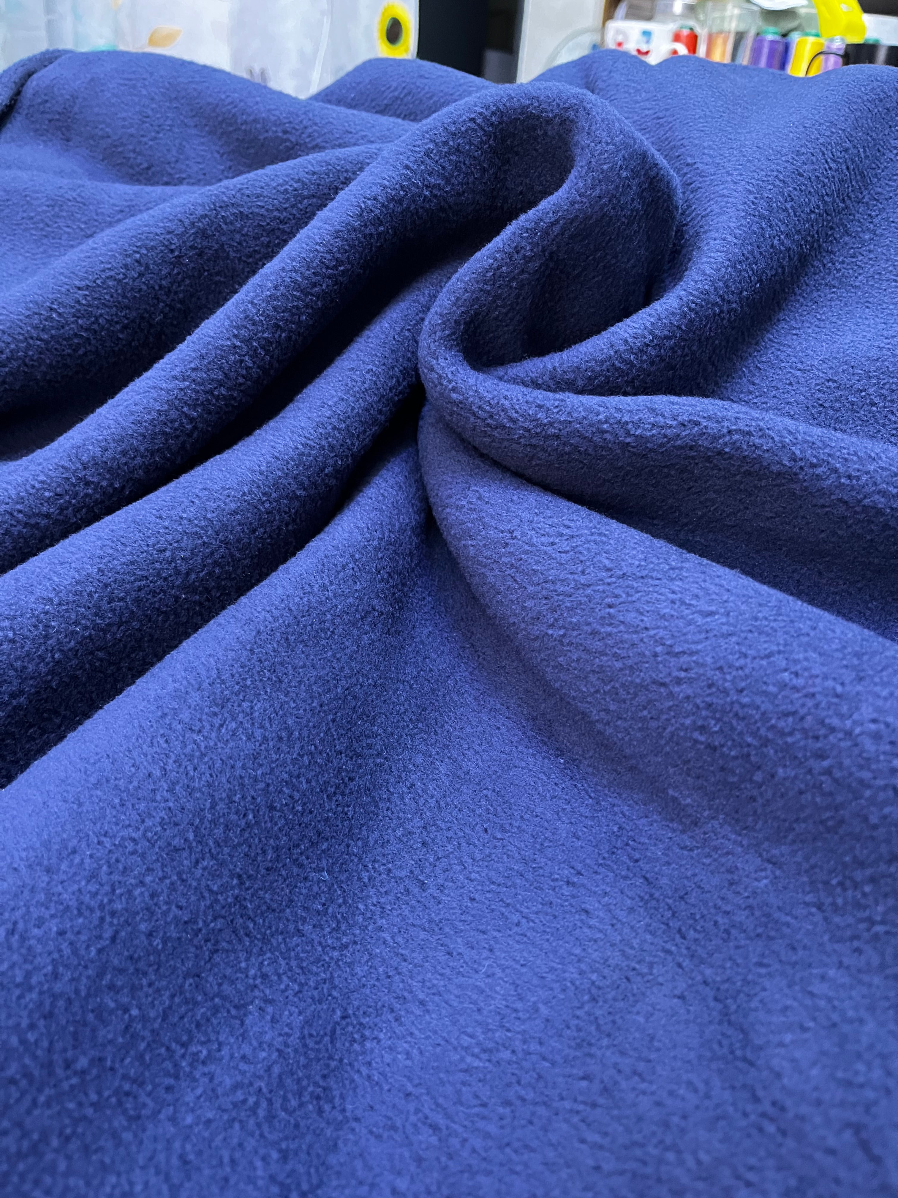Tela Polar Azul Marino – Ideal para Abrigo y Manualidades